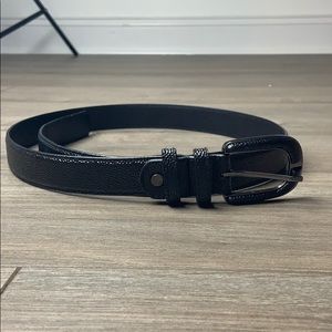 Kenneth Cole black Belt!